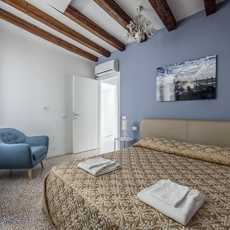 Hammam Venice Luaran gambar