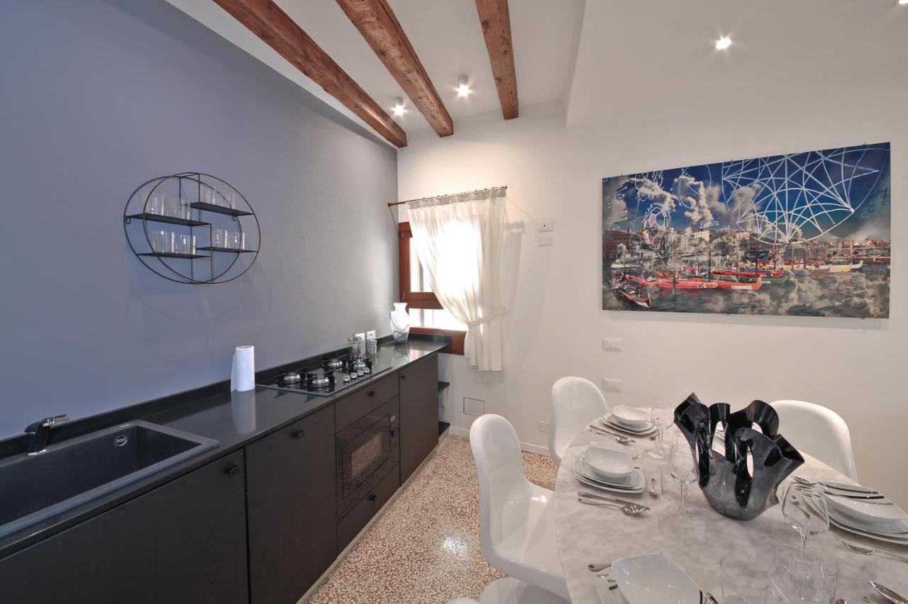 Hammam Venice Luaran gambar