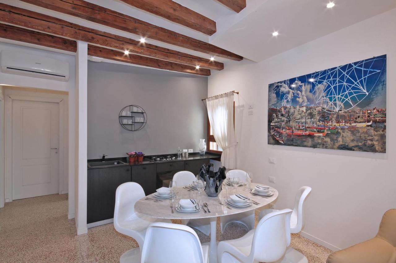 Hammam Venice Luaran gambar