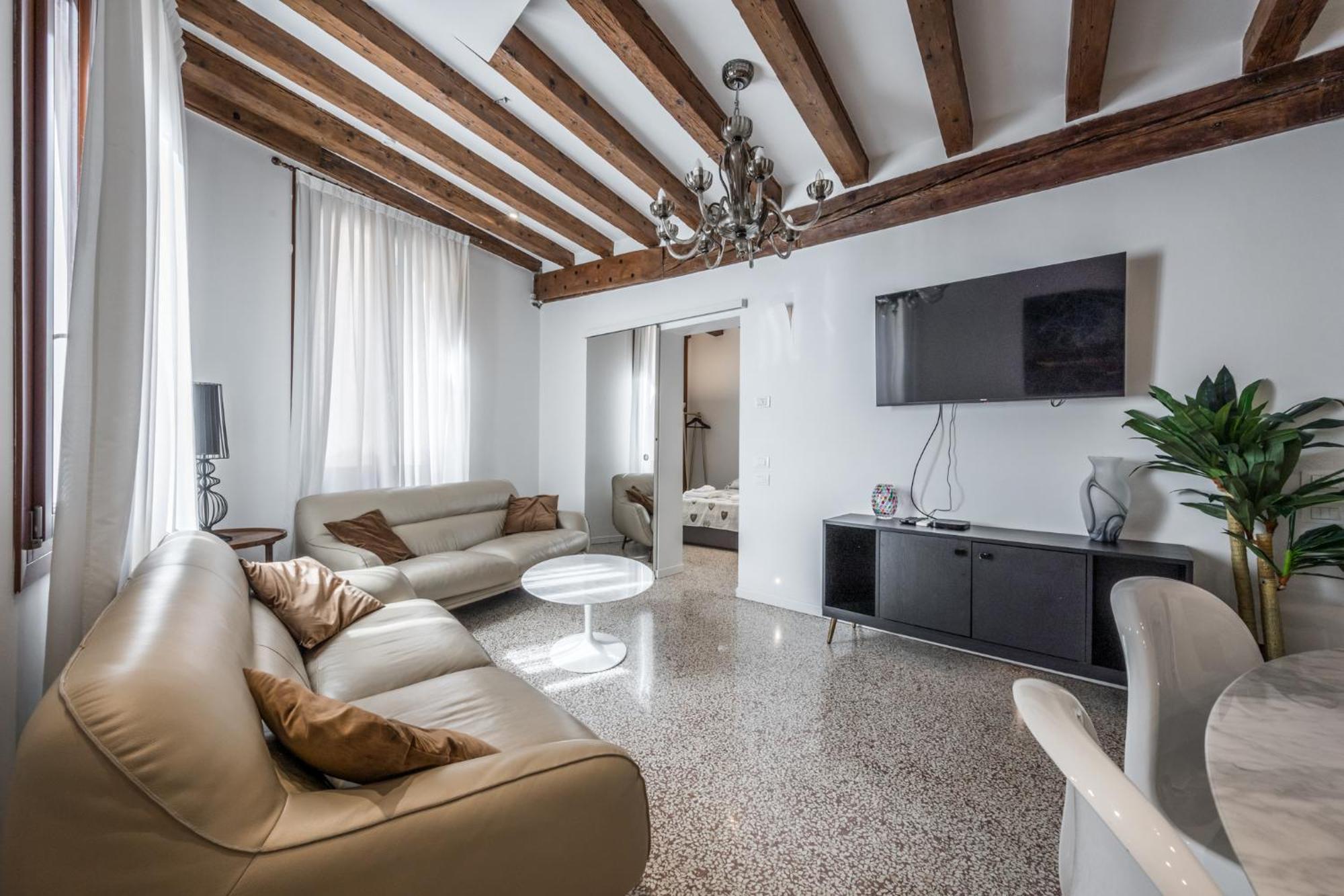 Hammam Venice Luaran gambar