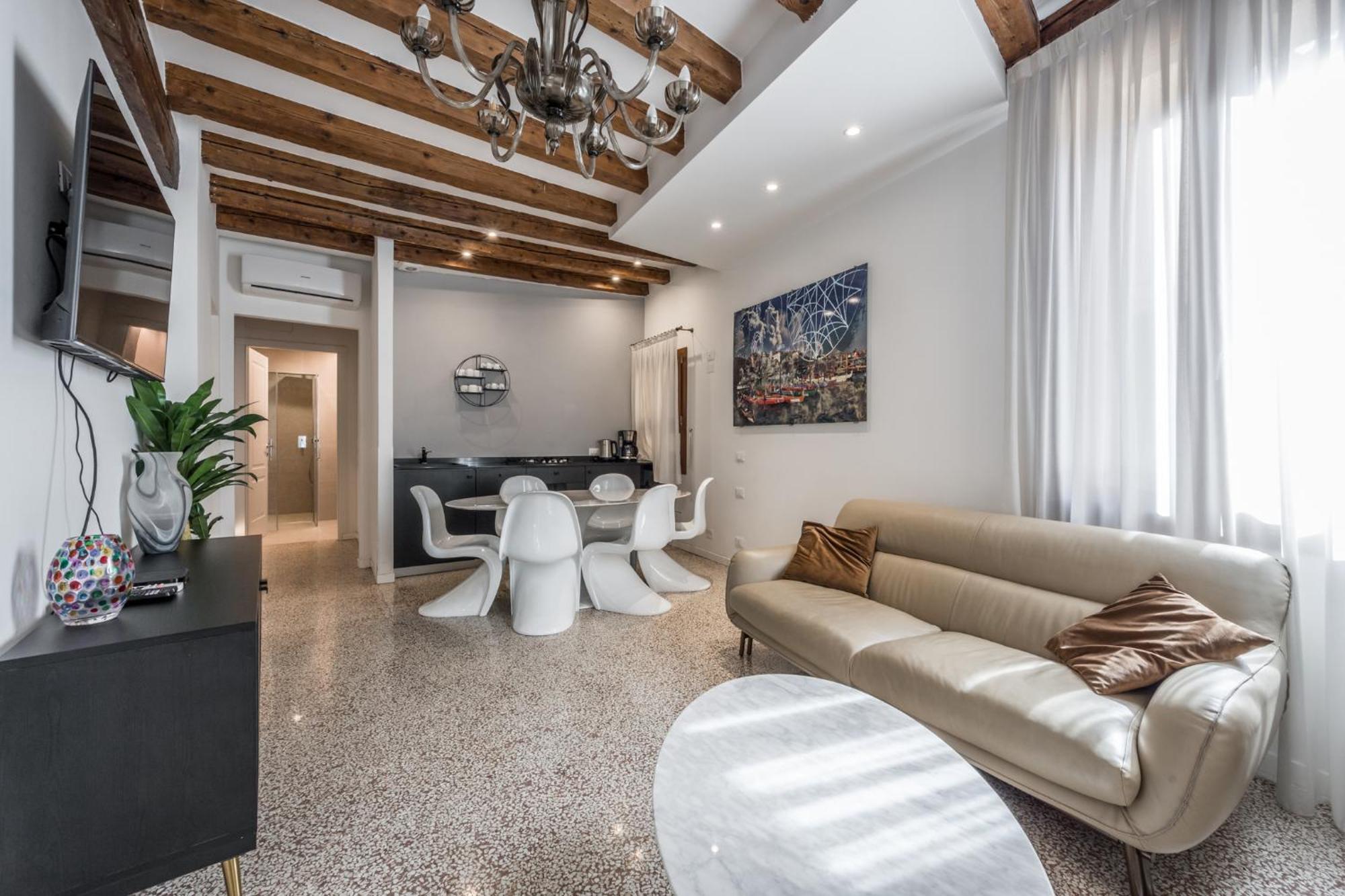 Hammam Venice Luaran gambar
